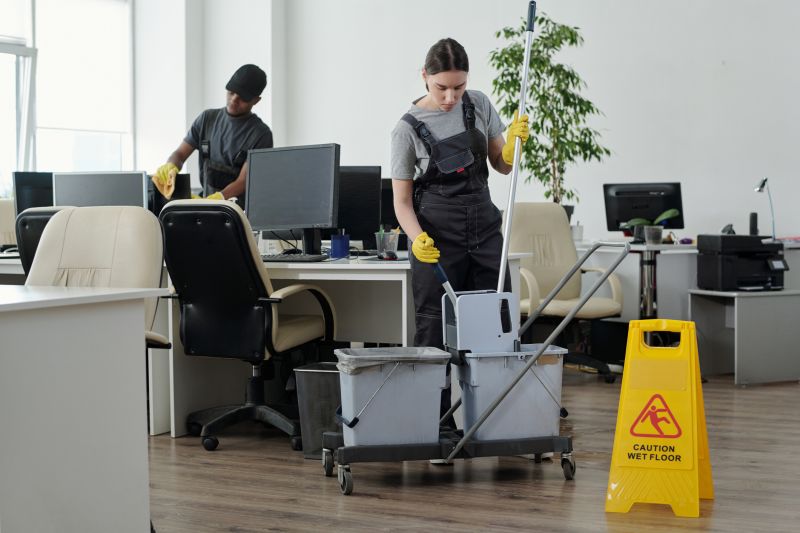 Janitorial Mopping Service in Conroe, TX